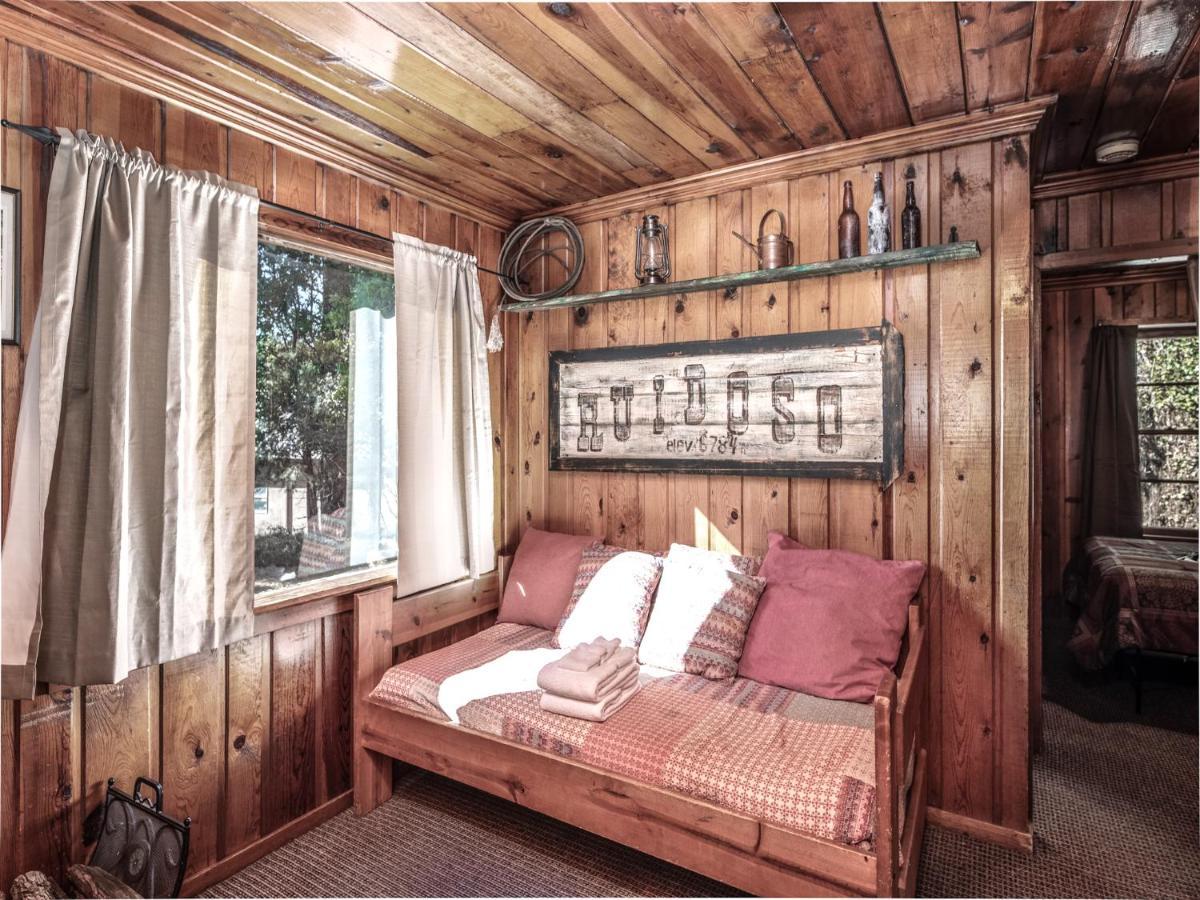 Perfect Cabin, 2 Bedrooms, Fireplace, Midtown, Sleeps 5 Ruidoso Zewnętrze zdjęcie
